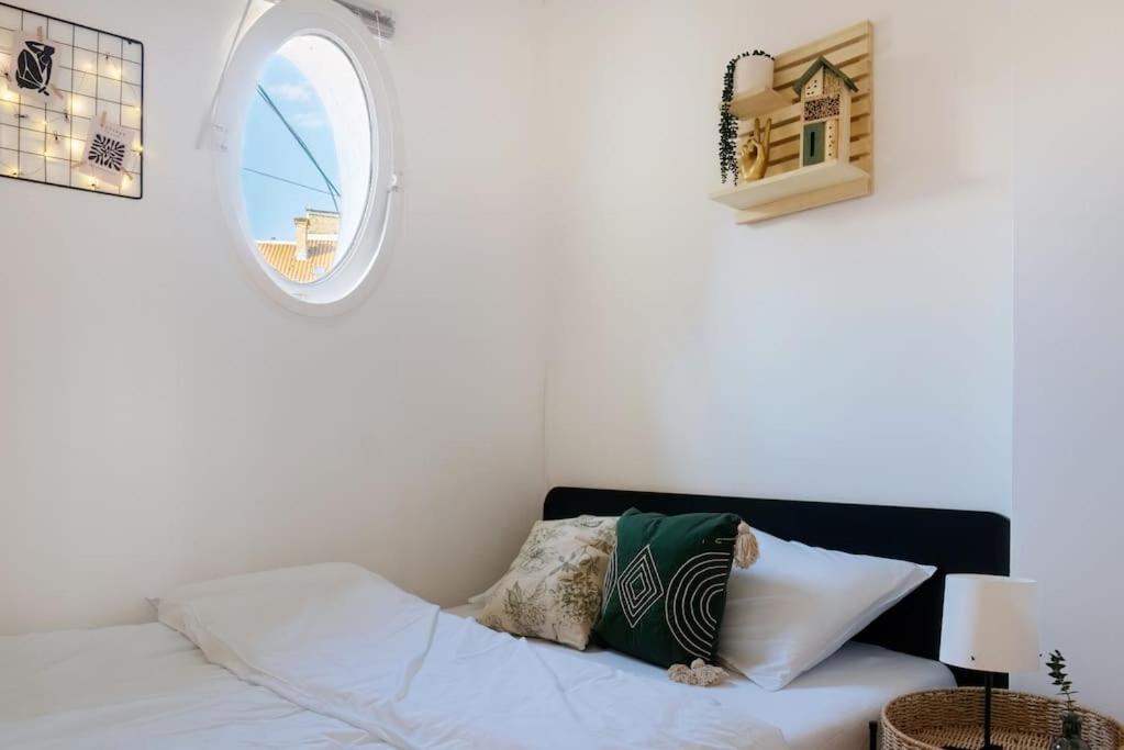 Scadarlija Vintage Old Town Renovated Apartment Белград Екстериор снимка